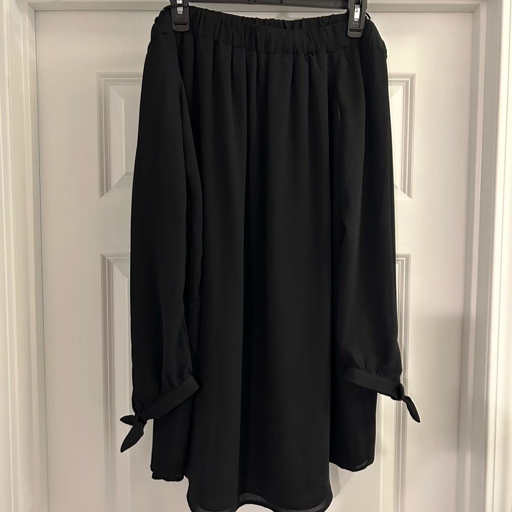 Off shoulder little black dress